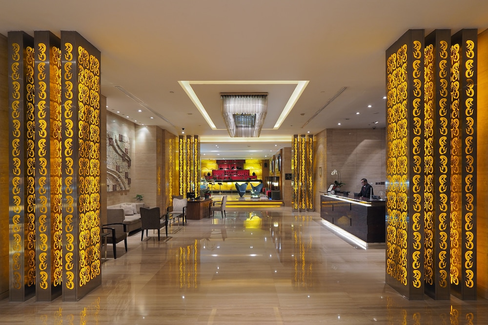 Cambridge Hotel Medan (ex Grand Swiss Belhotel Medan) 13/71