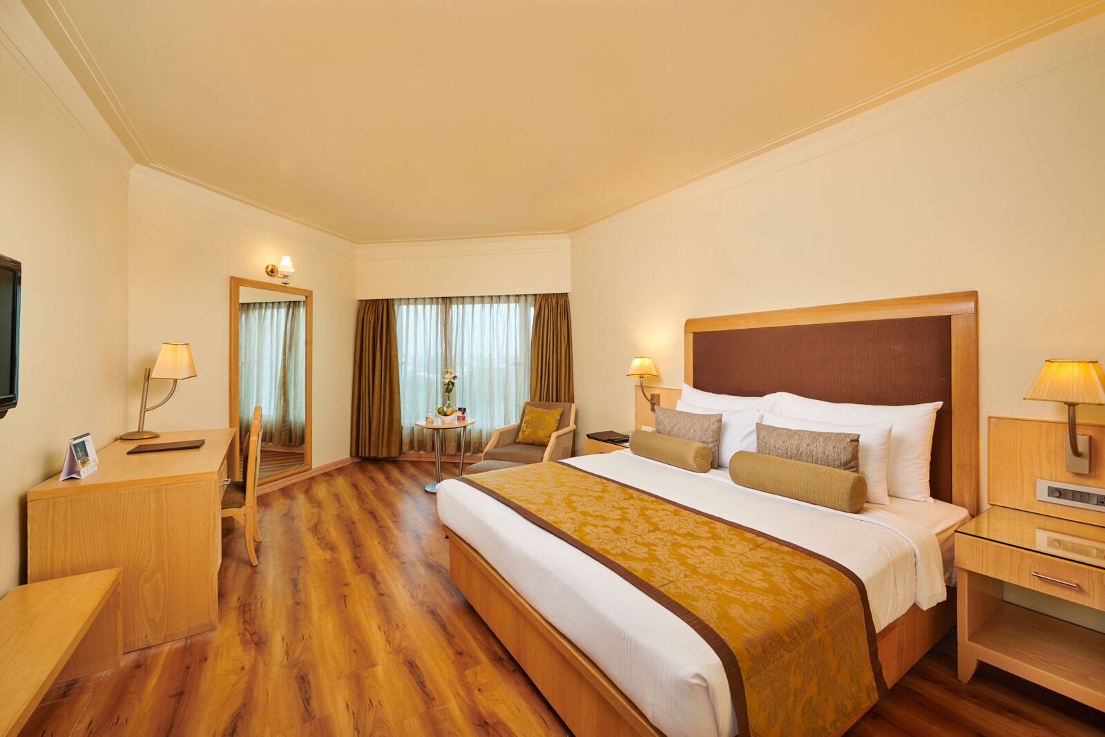 Room at The Pride Hotel Nagpur, NAGPUR