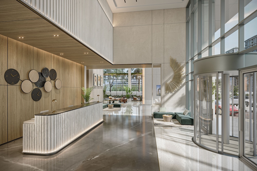 Sky Bay Hotel 5/50