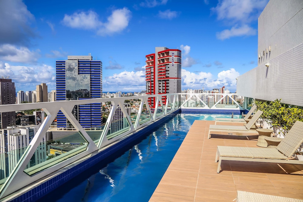 Salvador Business Flat 44/48