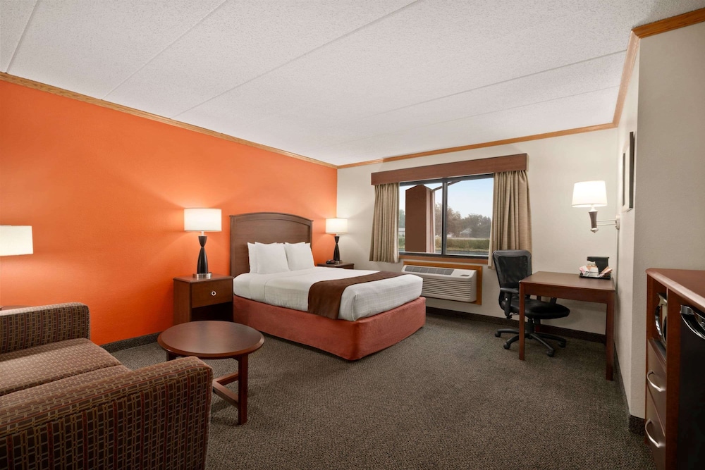 AmericInn by Wyndham Virginia 36/47