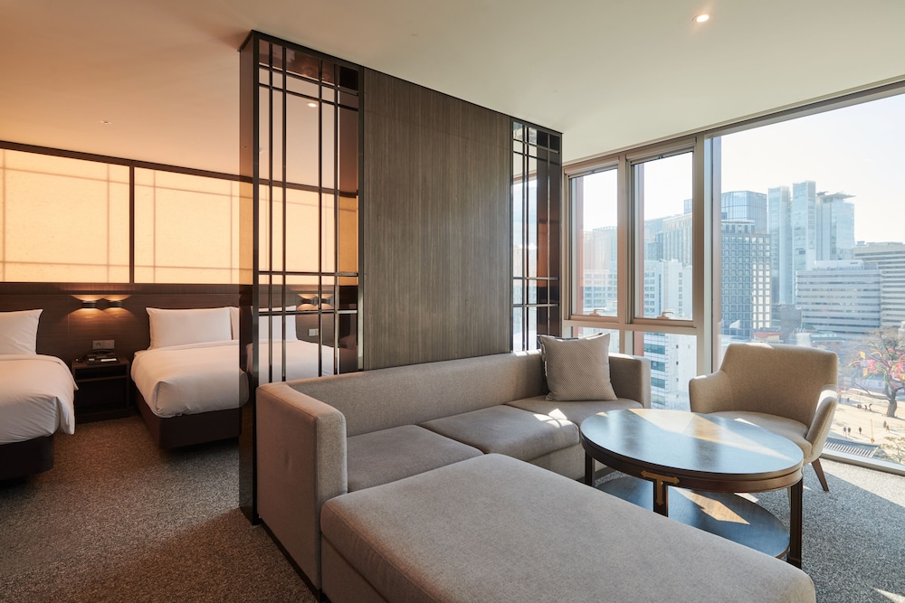 Nine Tree by Parnas Seoul Insadong 47/70