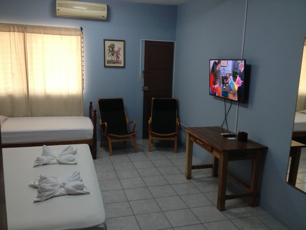 Hotel Valerie 42/46