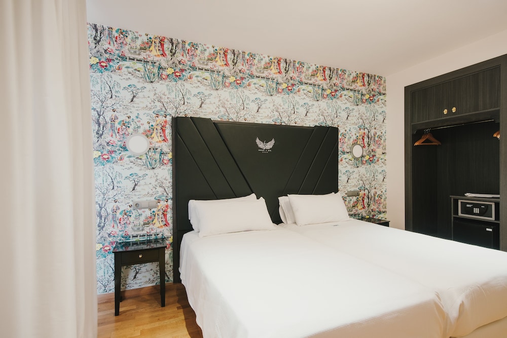 Hotel Los Angeles & Spa 12/50