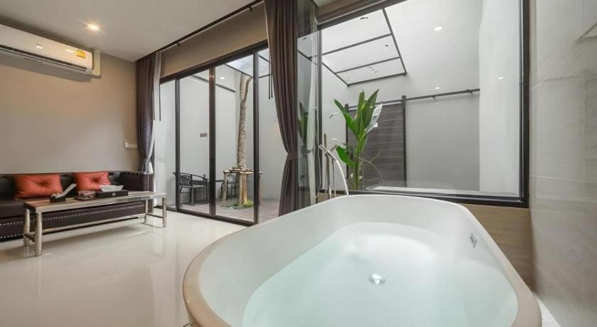 The Valen Resort 32/46