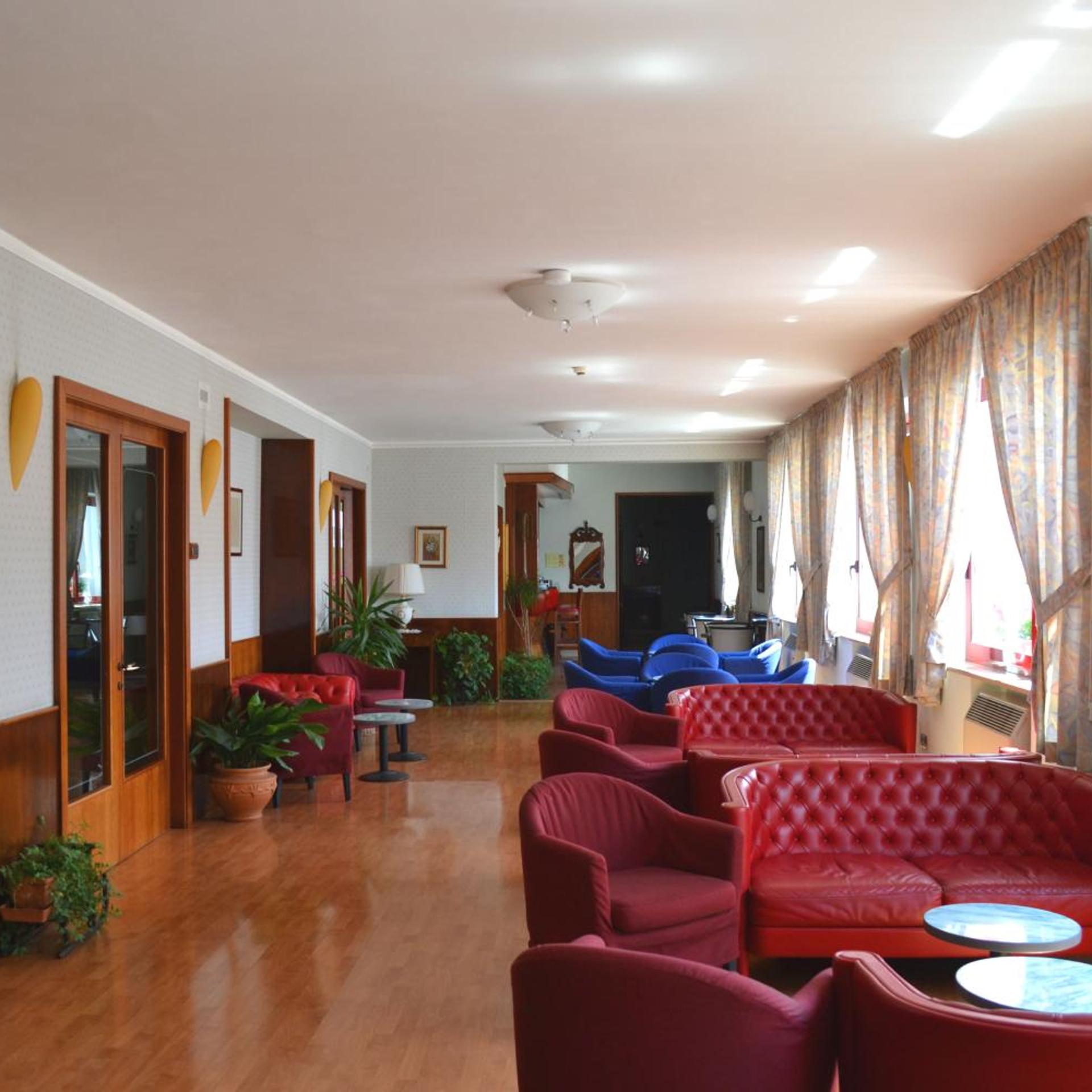 HOTEL VICTORIA 20/36