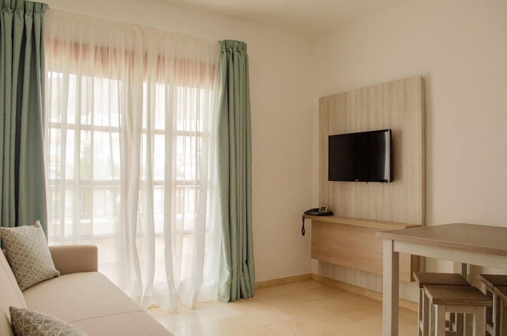 Klayman Olivina Aparthotel 28/44