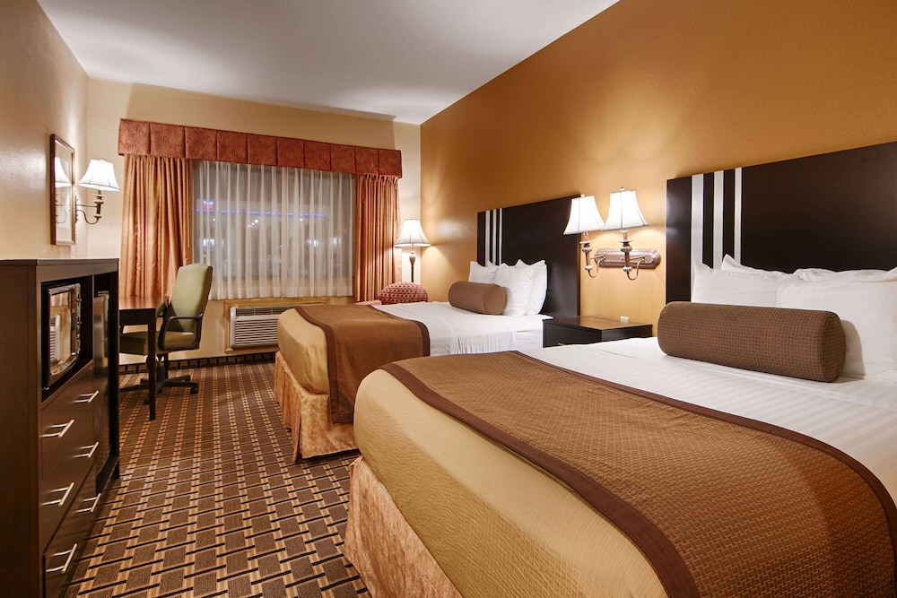 Days Inn & Suites by Wyndham Sam Houston Tollway 13/50
