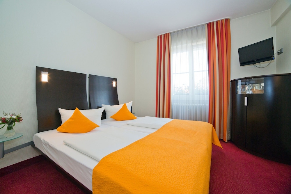 Stadthotel Freiburg 17/58