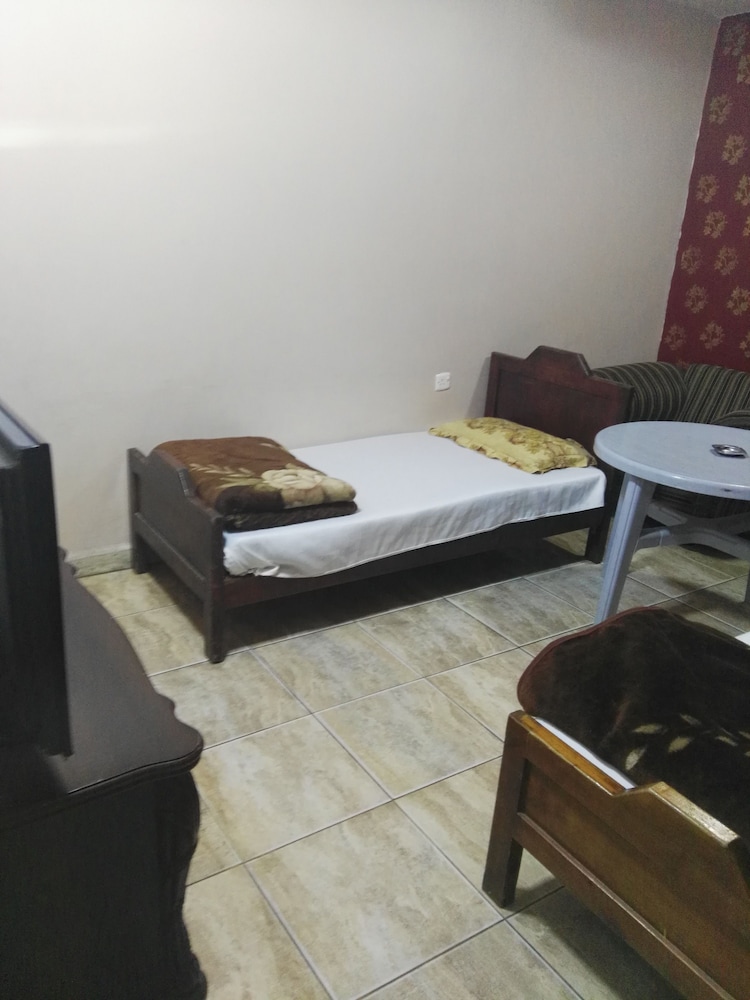 Sea Beach Hotel 38/44