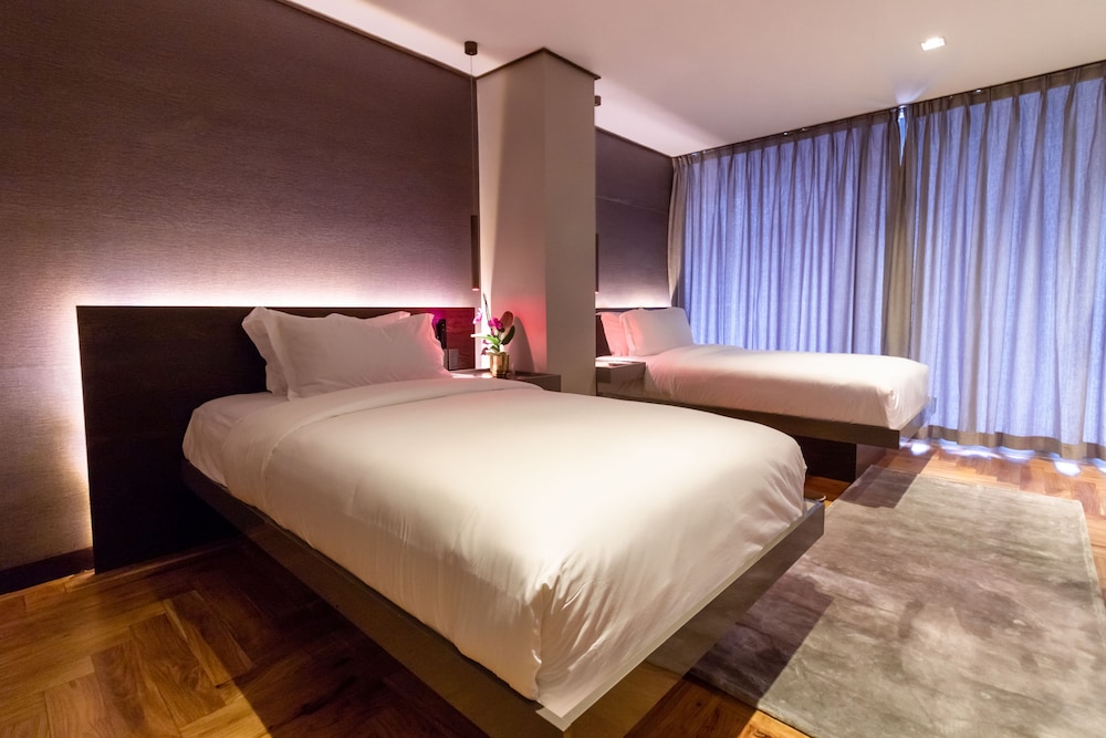 STANDARD, TWIN BEDS