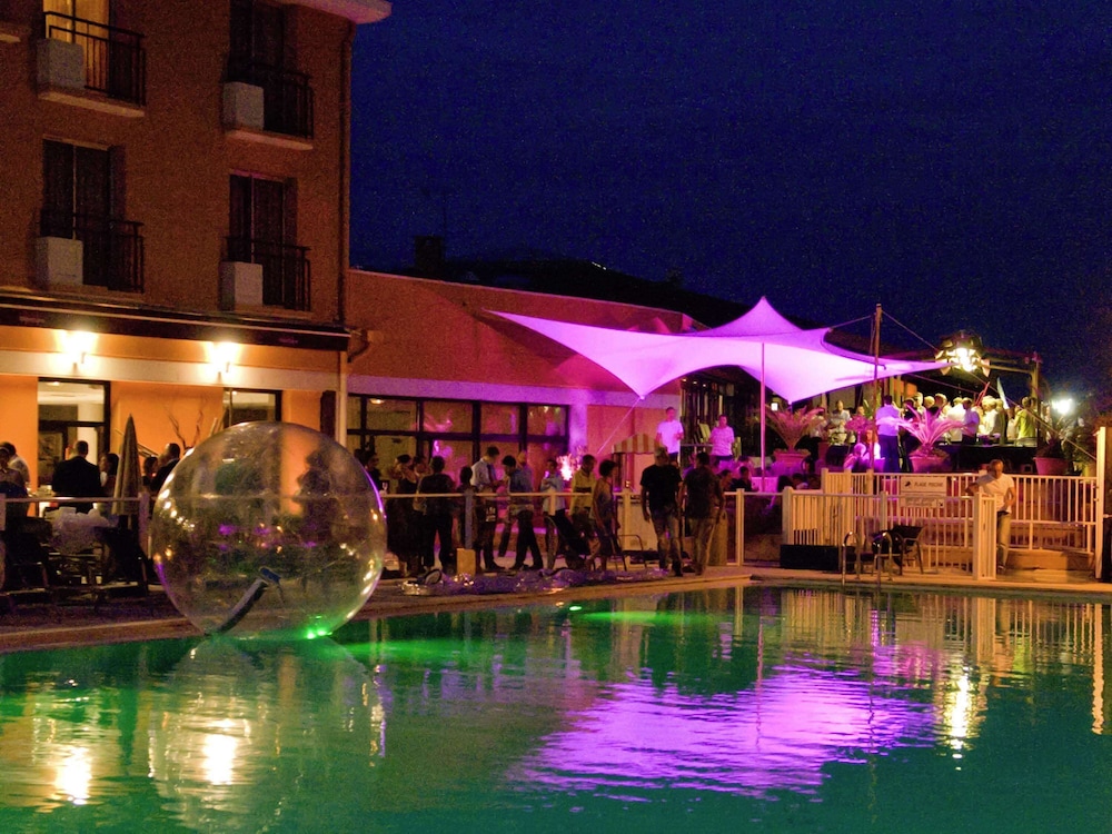 Mercure Toulouse Aeroport Golf De Seilh 6/72