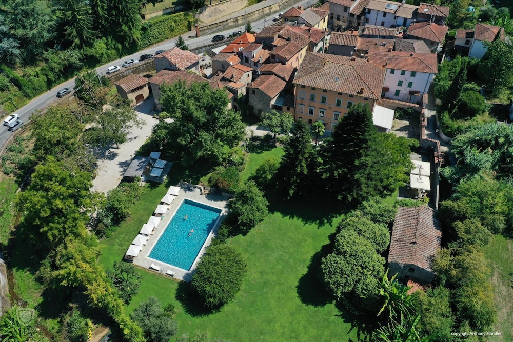 Relais Corte Rodeschi 25/50