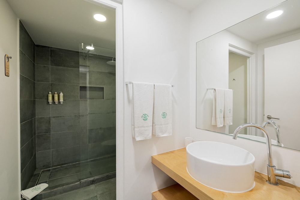 Casa do Contador - Suites and Pool (ex. Azores Flats - Ponta Delgada) 72/73