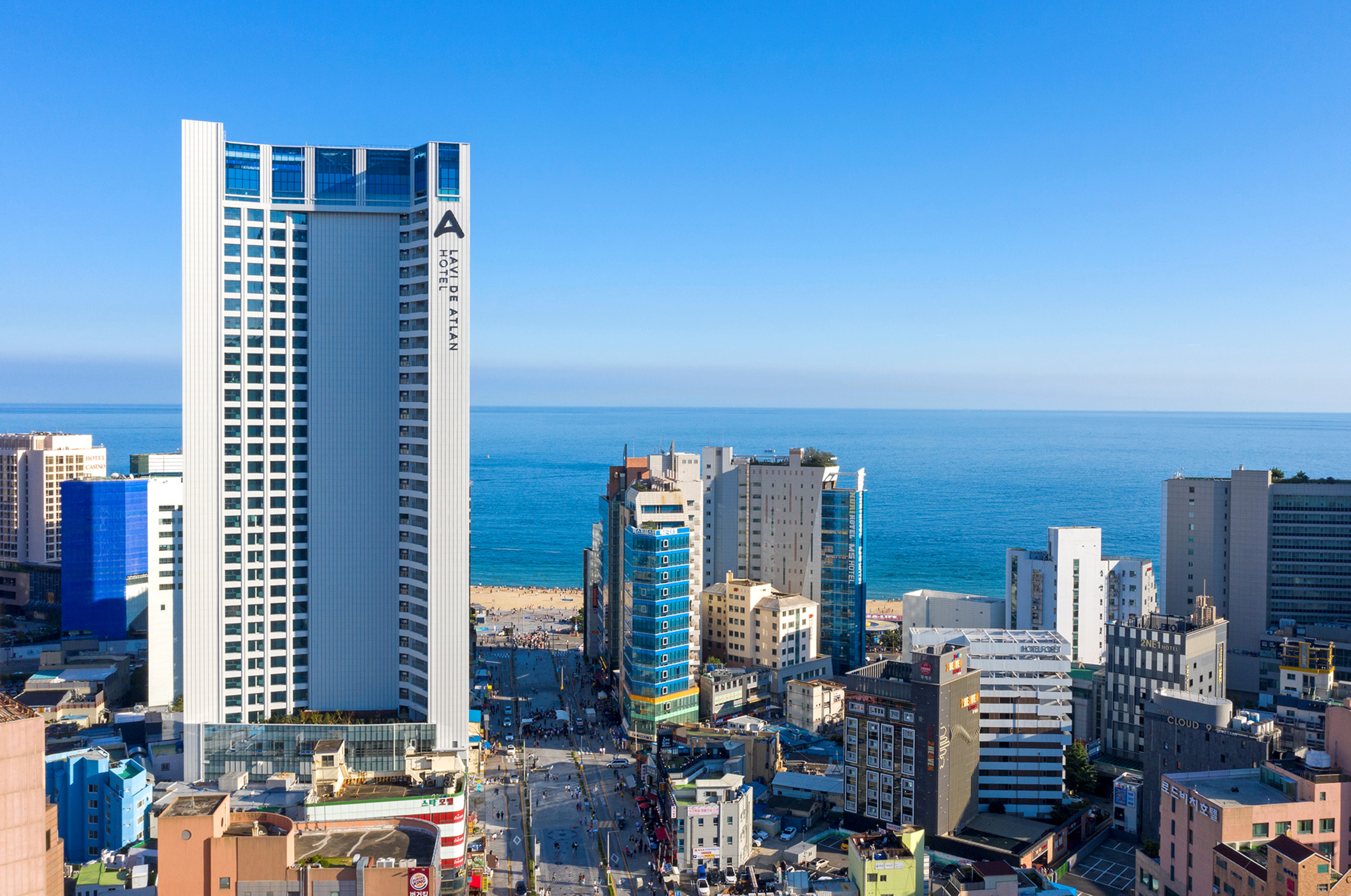 Lavi de Atlan Hotel 40/44