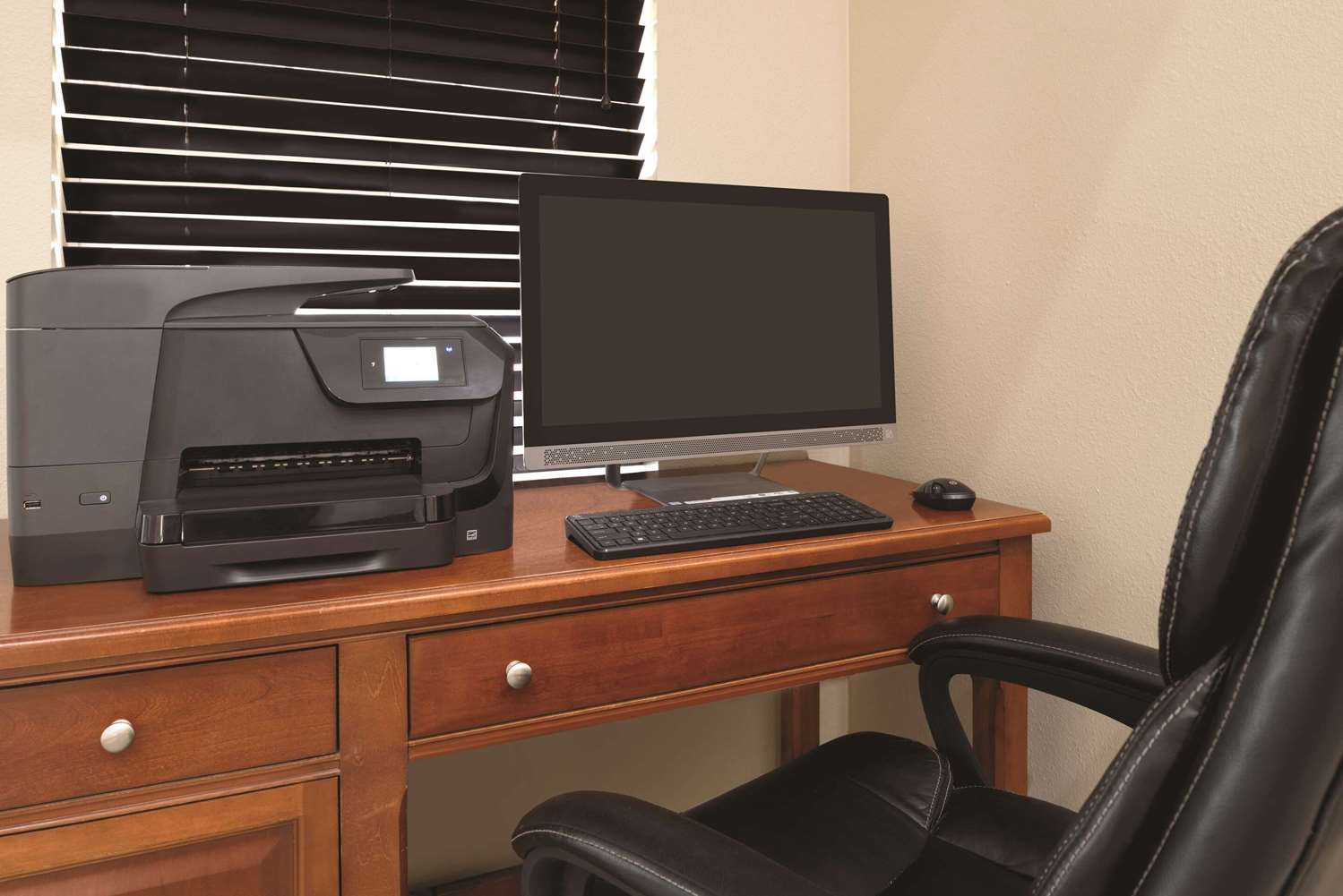 Country Inn & Suites By Radisson Waterloo Ia 16/18
