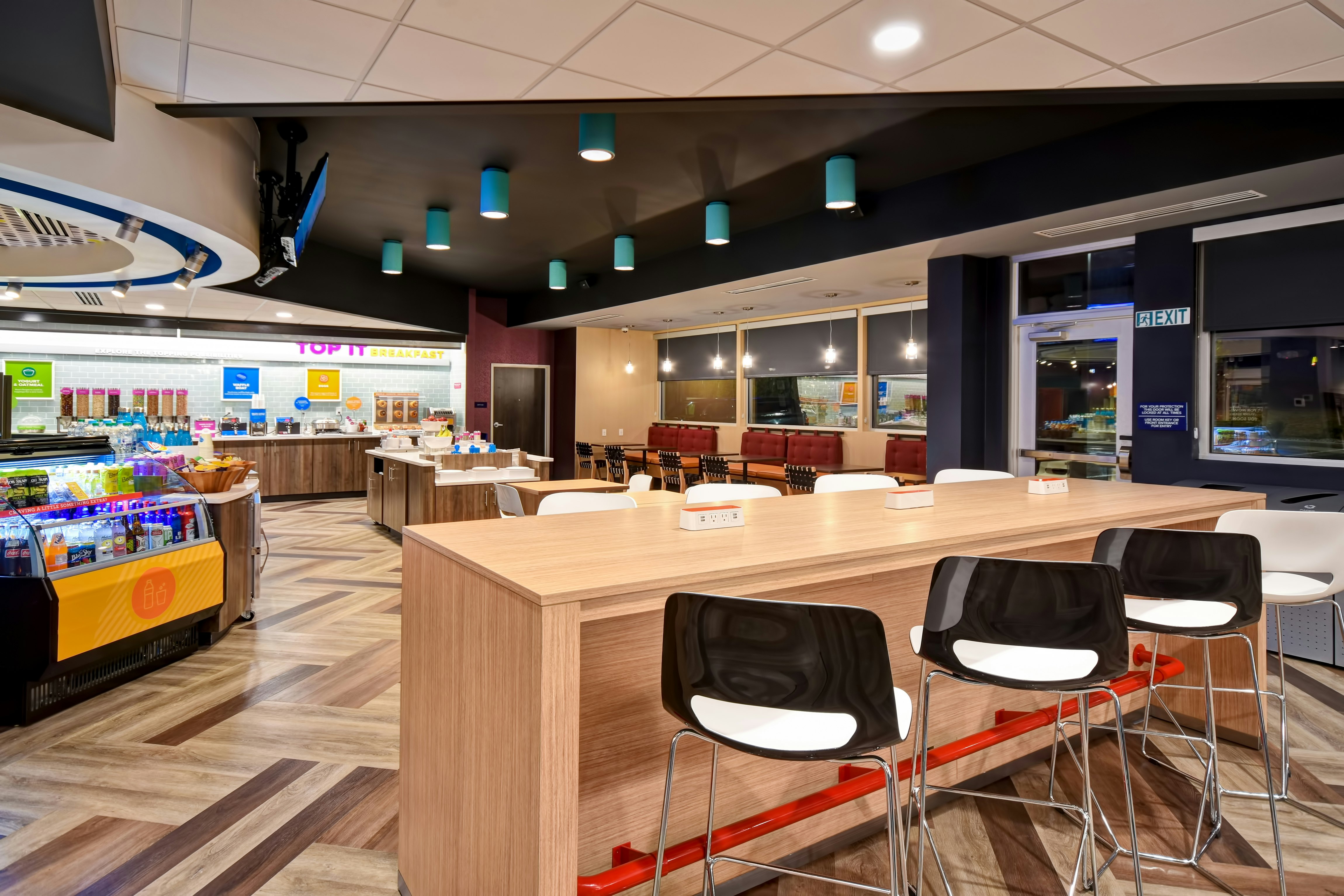 Tru by Hilton Fort Wayne, IN 40/56