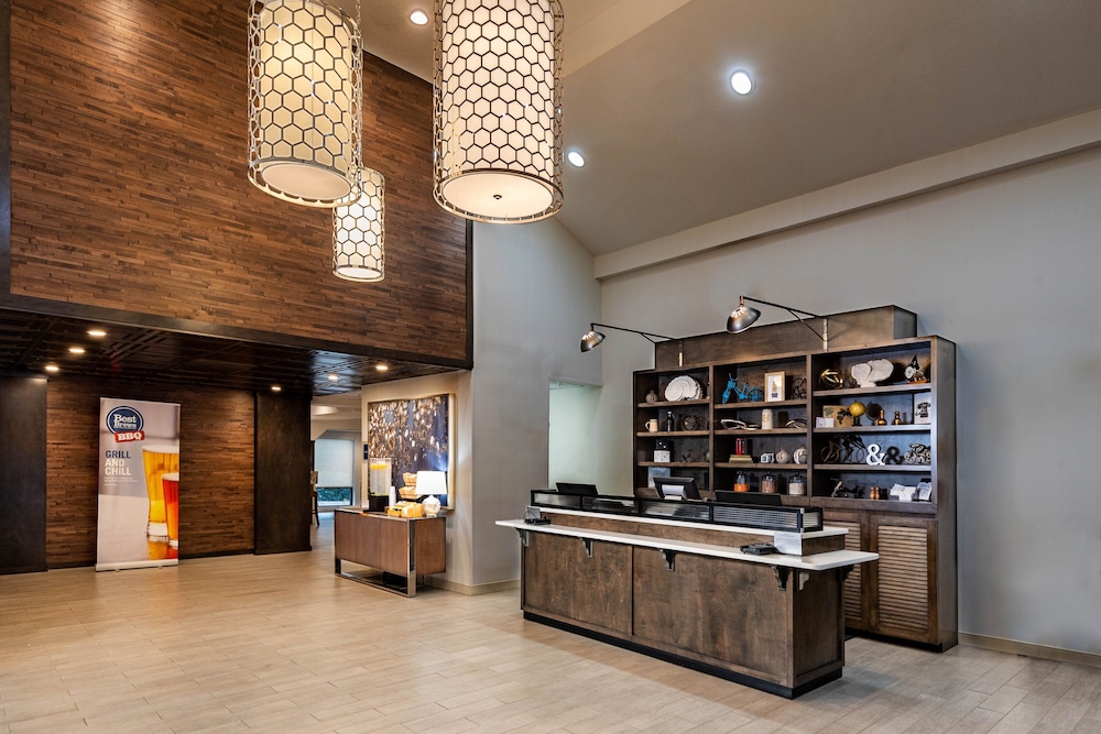 Four Points by Sheraton Charlotte - Lake Norman 3/42