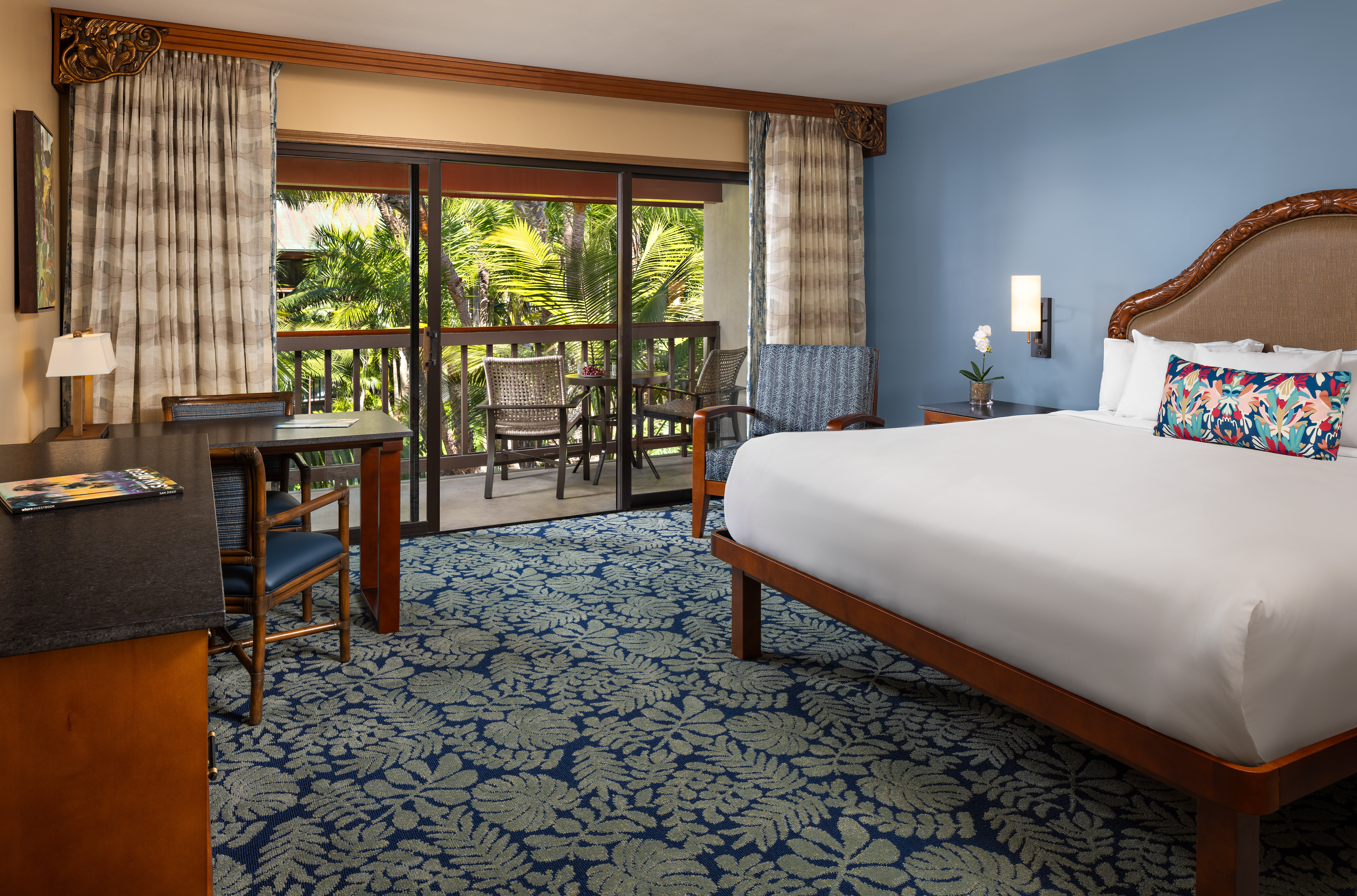 Catamaran Resort Hotel and Spa 27/83