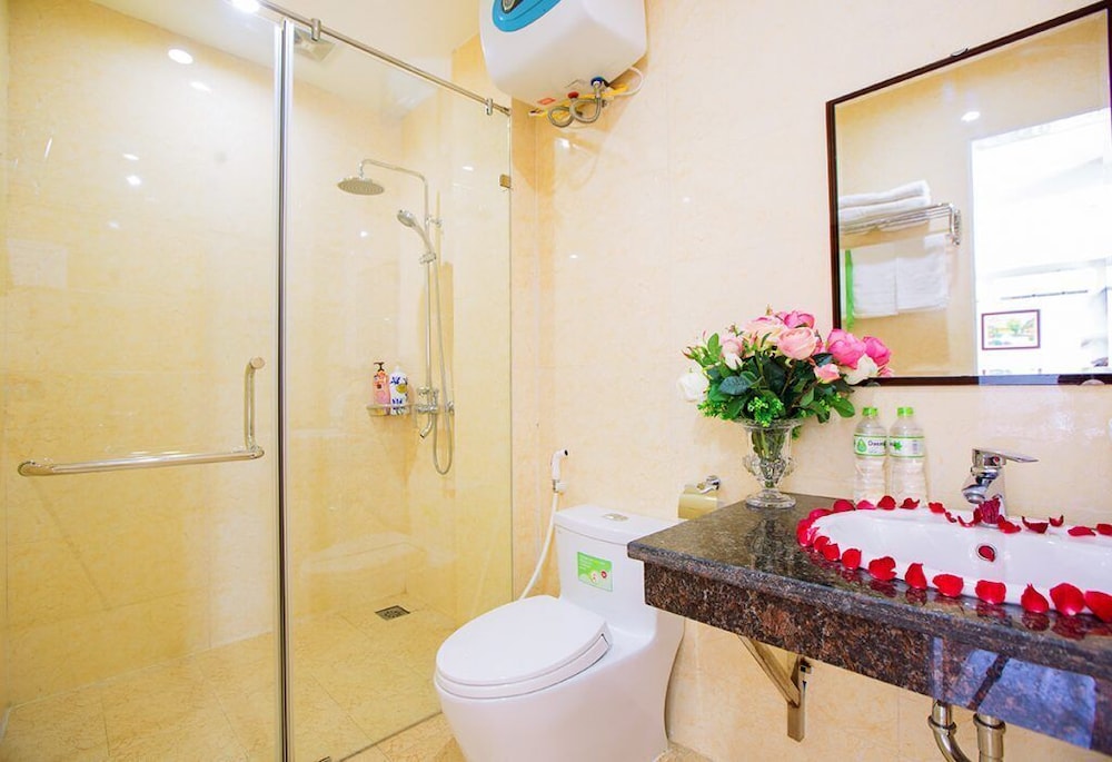Hotel Mai Hanoi 46/50