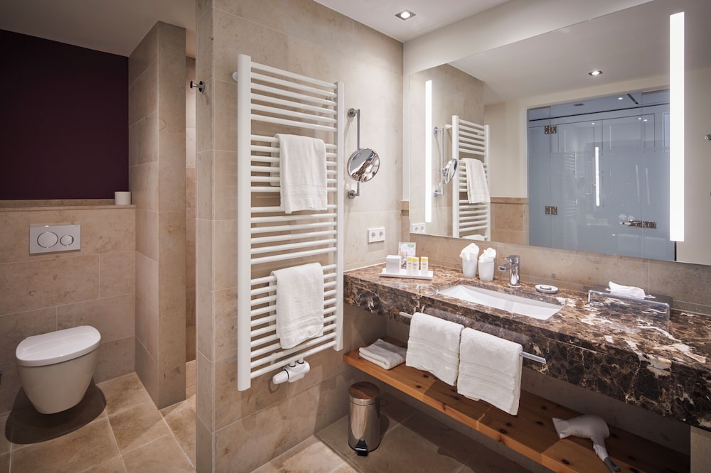 غرفة كومفورت بسرير مزدوج بإطلالة على الحديقة، HOTEL THERME BAD TEINACH 4/4