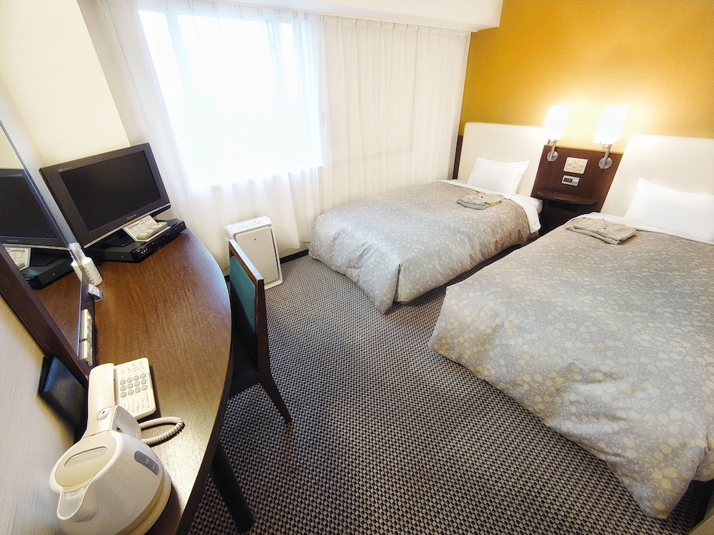 Takaoka Manten Hotel Ekimae 9/35