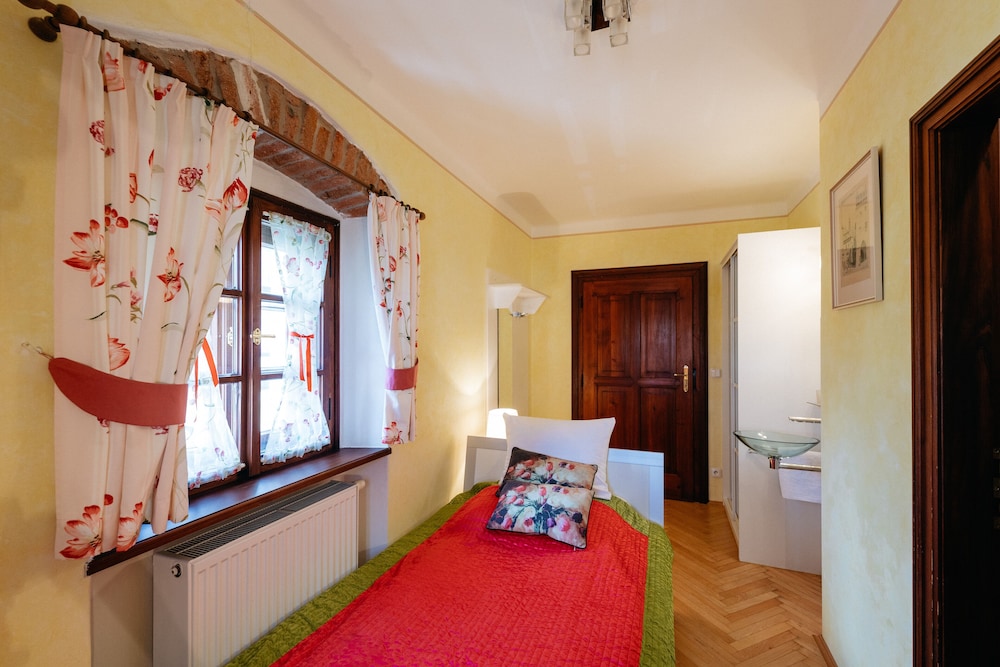 Boutique Hotel Romantick 13/50