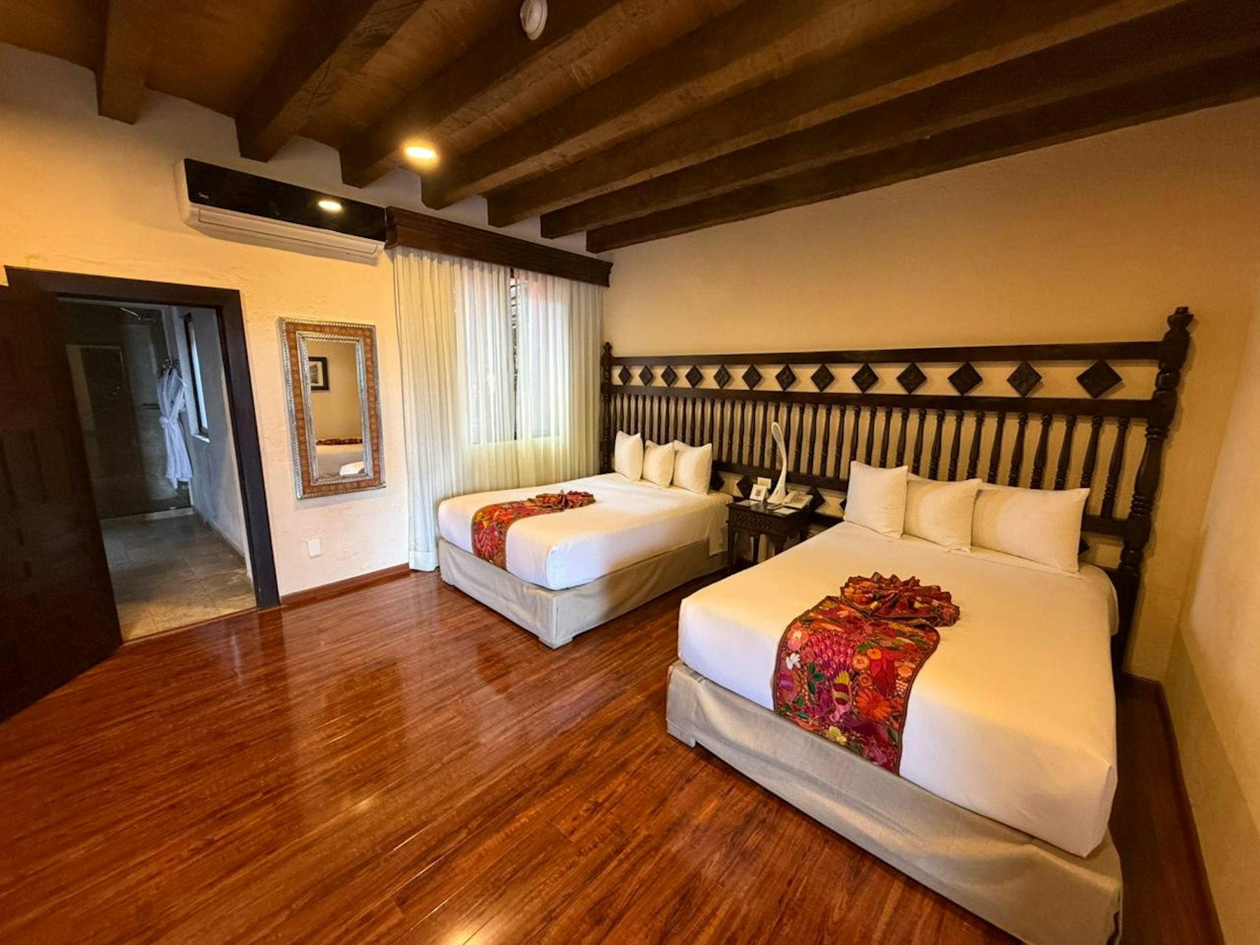 Villa Montana Hotel And Spa Boutique 11/70