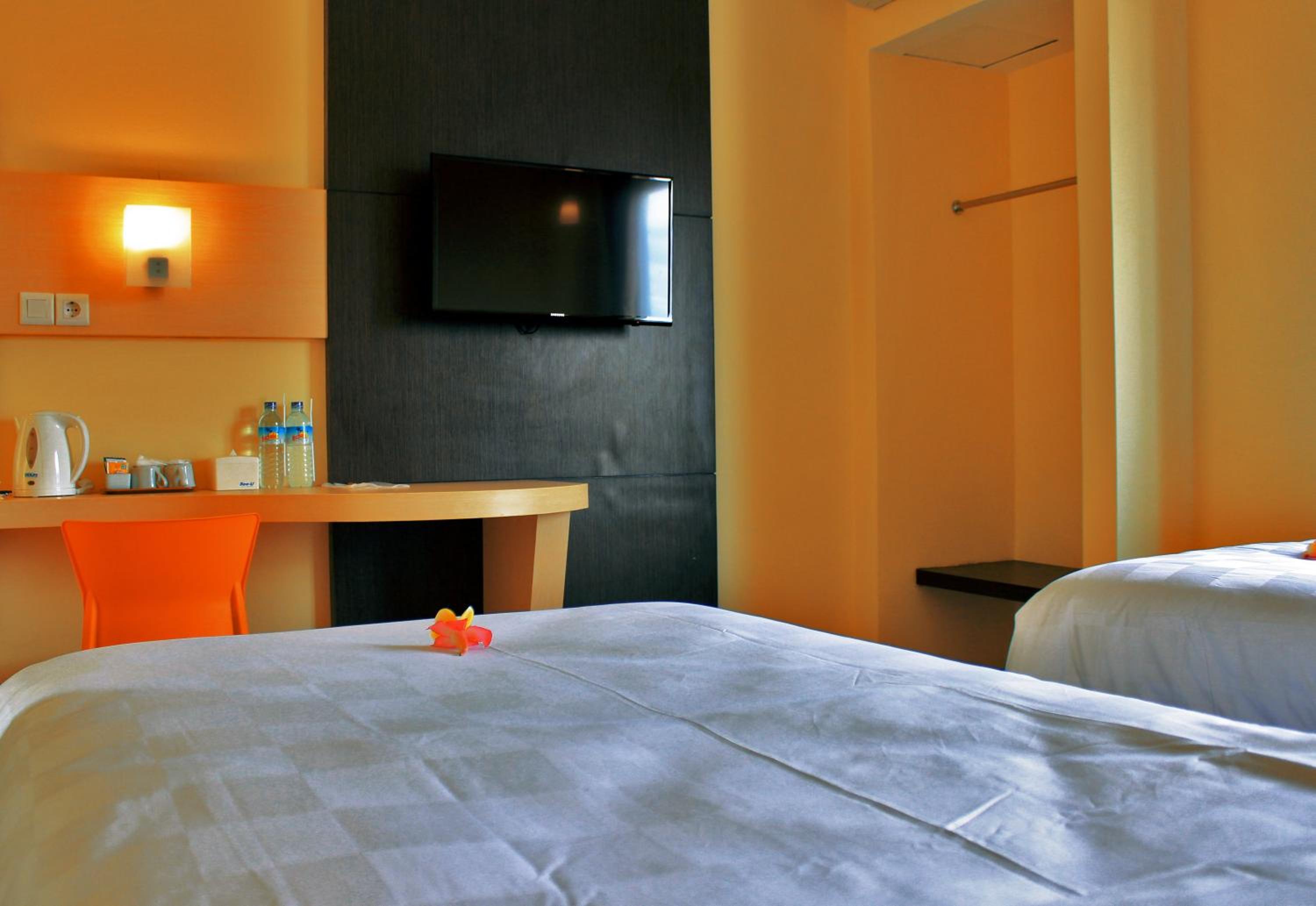 M HOTEL 24/70