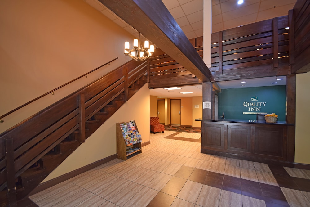 Quality Inn Mammoth Lakes 3/37