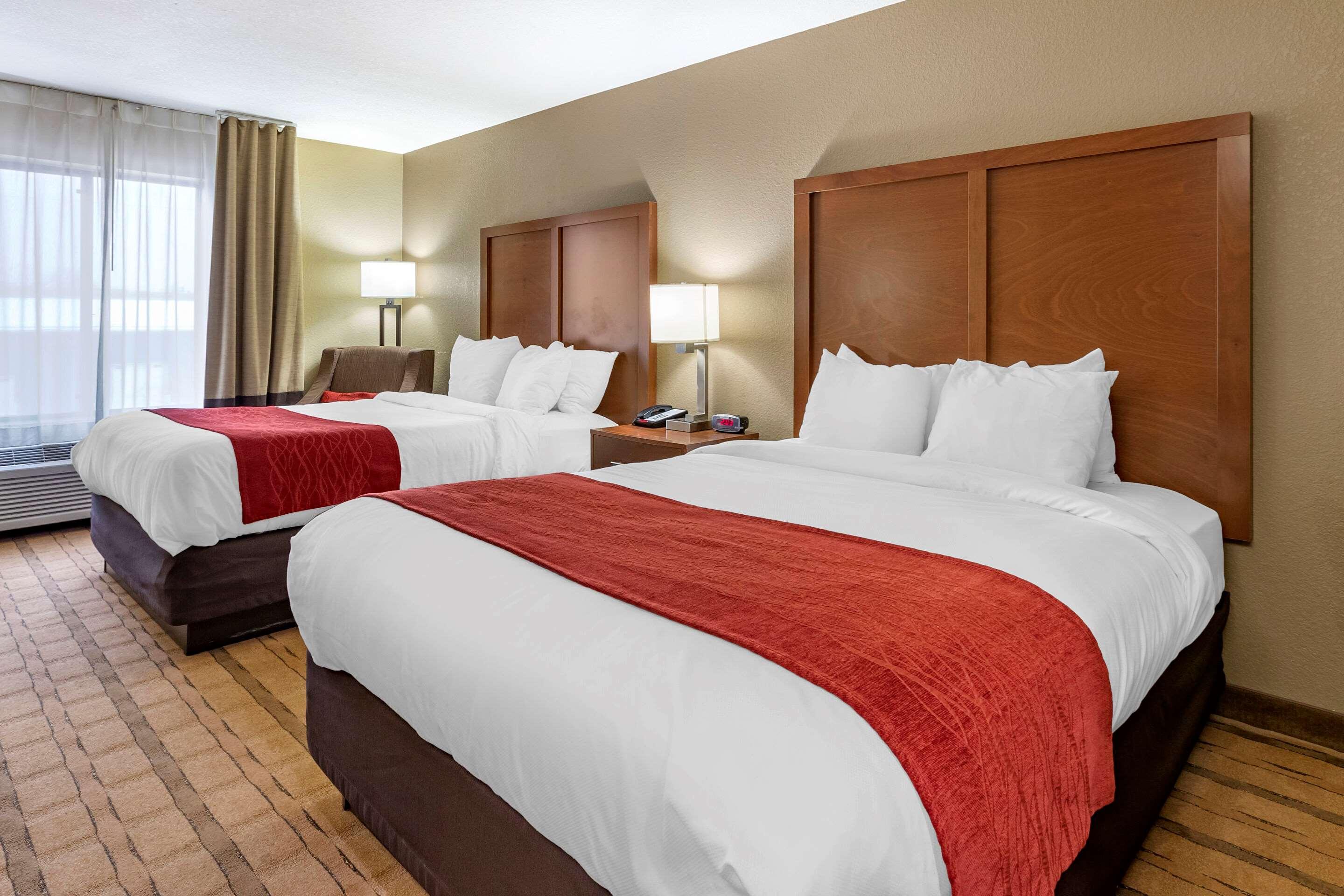 ROOM, 2 QUEEN BEDS
