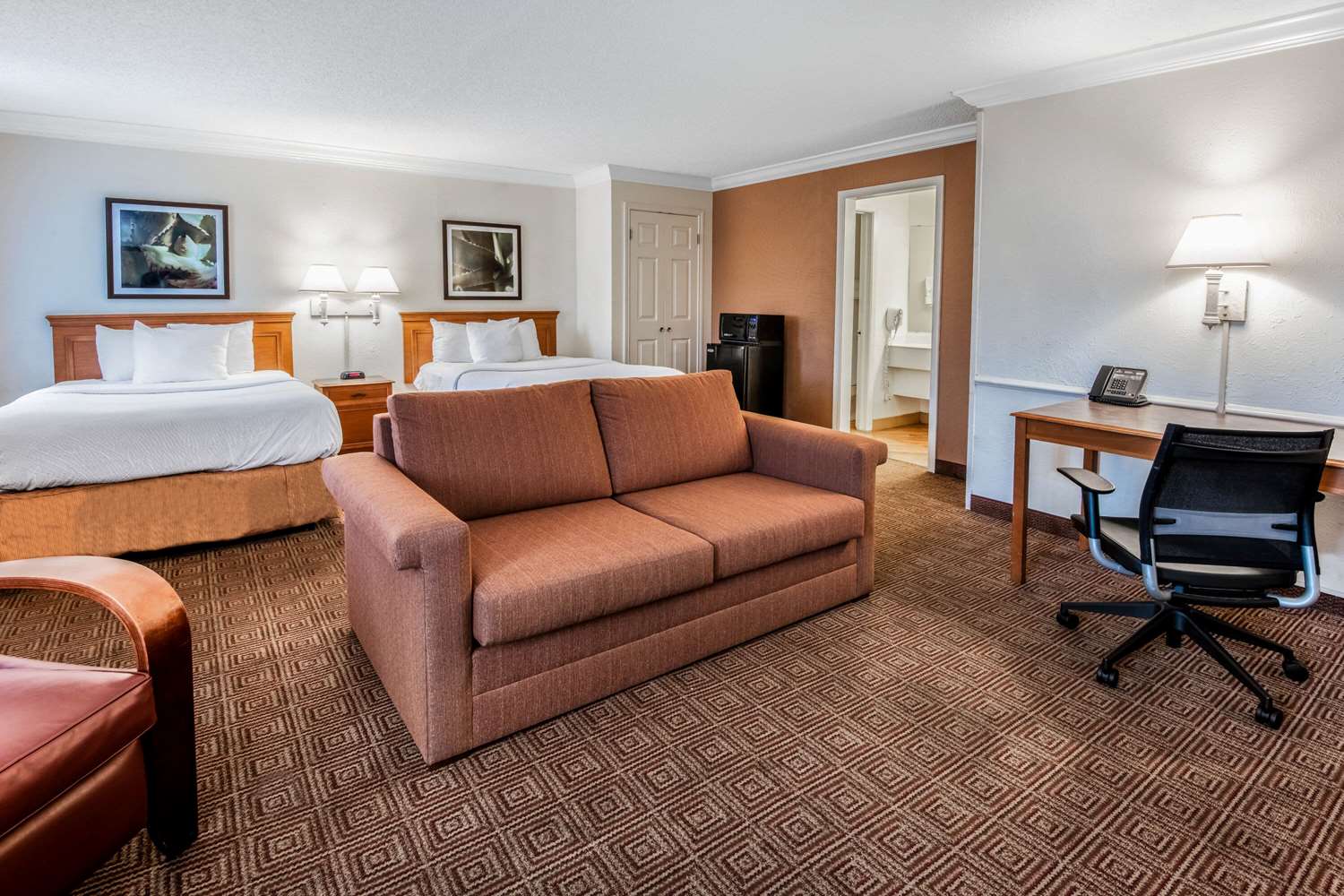 La Quinta Inn By Wyndham IH-10 West San Antonio TX 37/52
