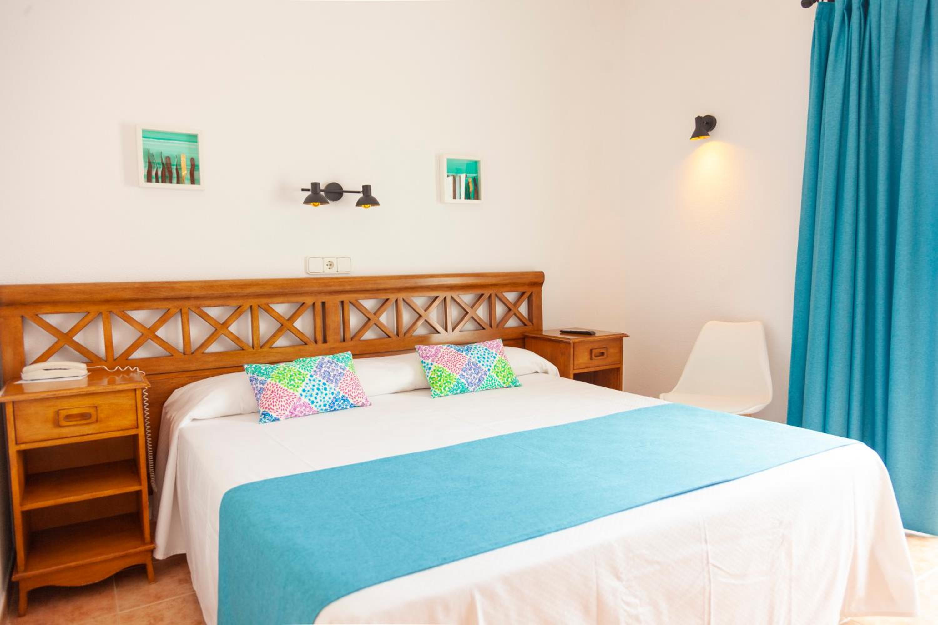 Rocaplana Hostal 13/49