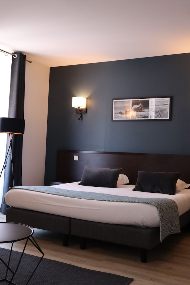 جناح جونيور بإطلالة على البحر، Hotel Florida 3/5