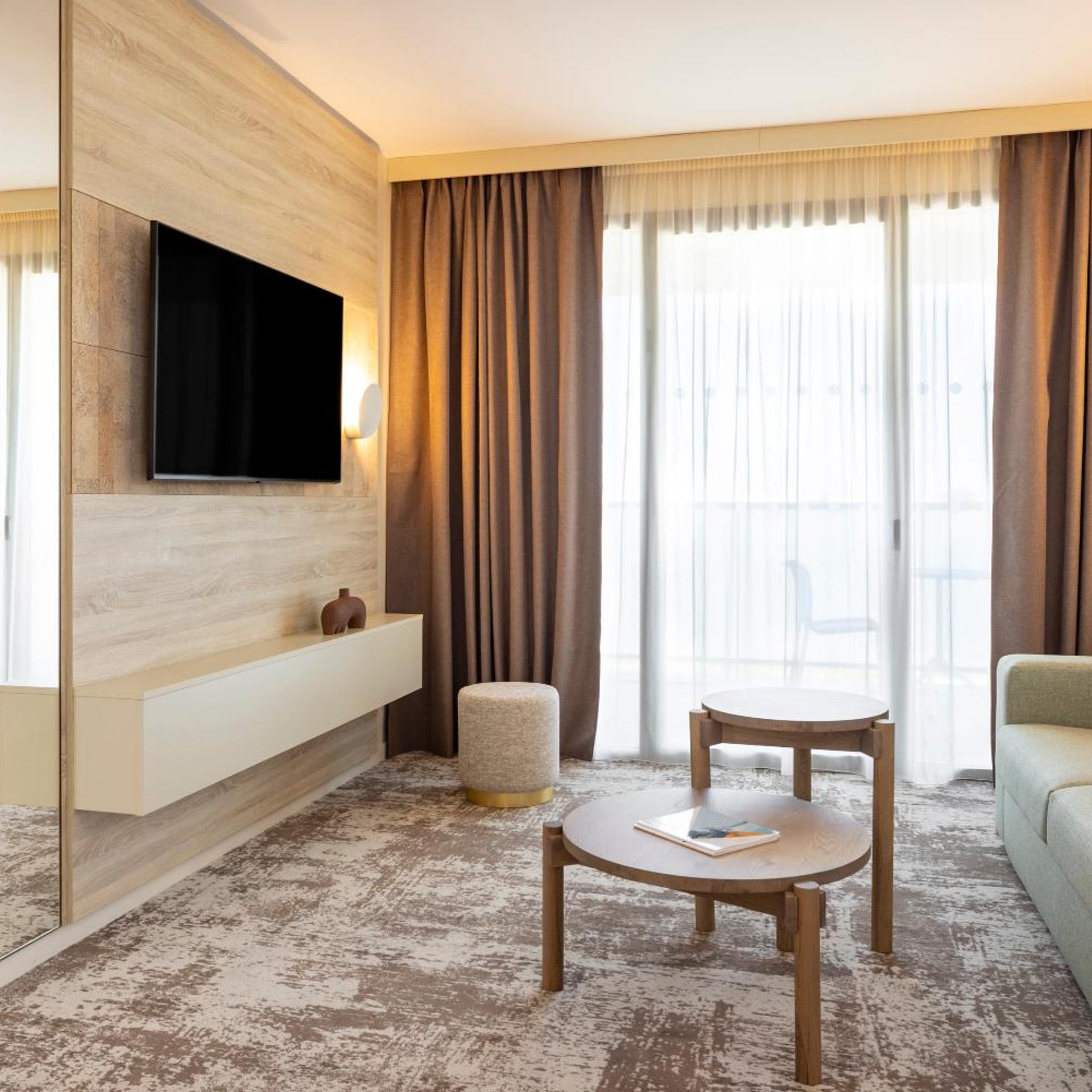 Spark by Hilton Lyon Eurexpo 34/50