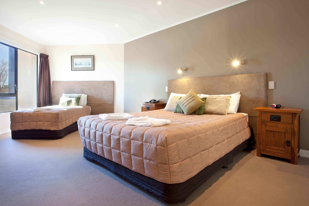 Auckland Airport Kiwi Hotel 36/62