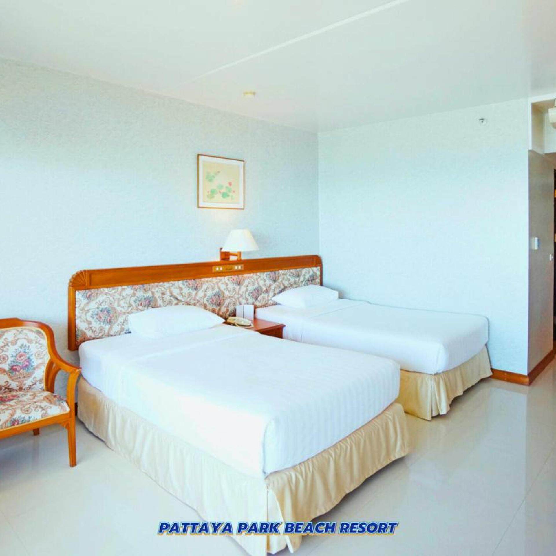 Deluxe, Sea View