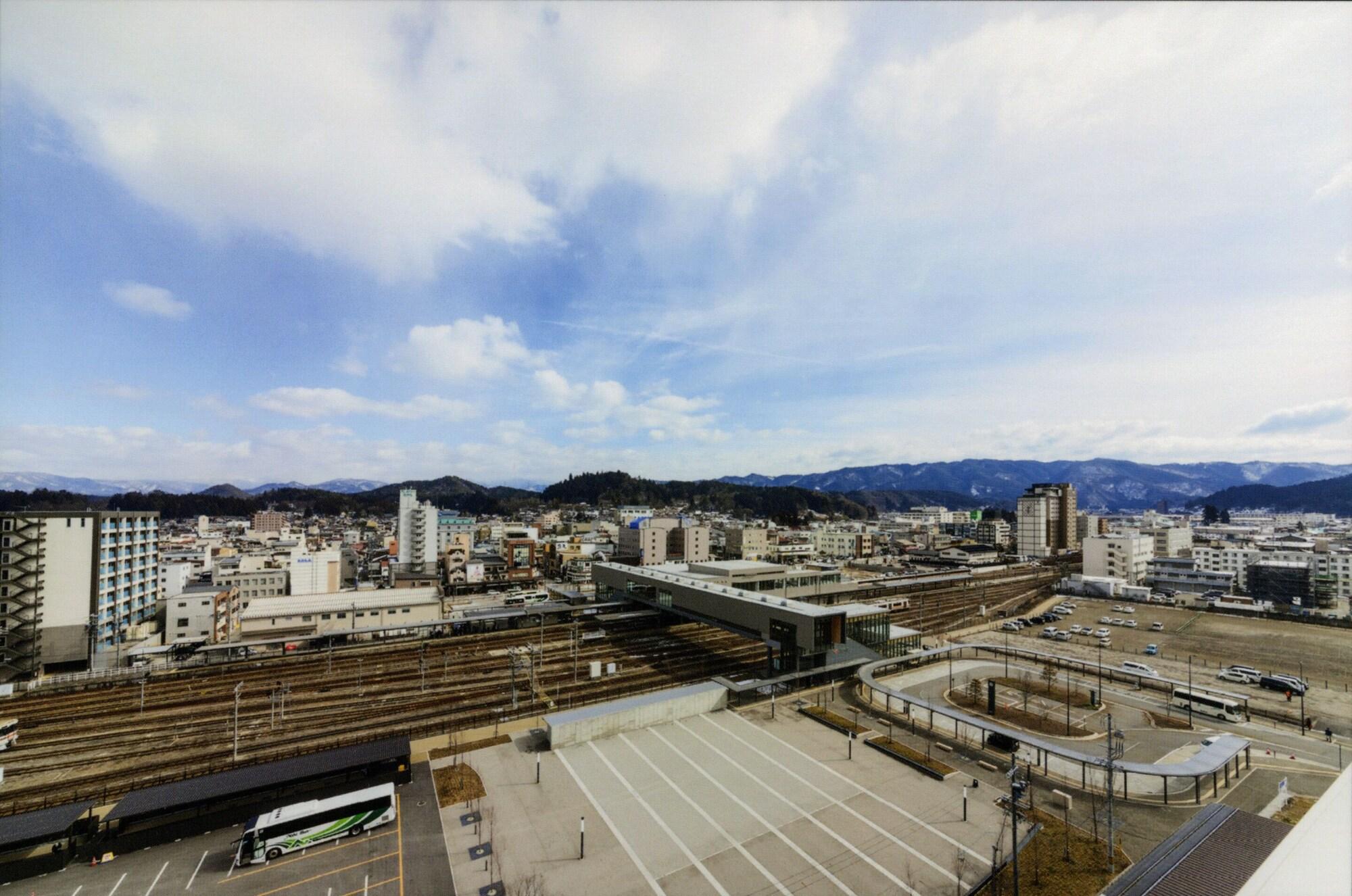 Hotel Kuretakeso Takayama Ekimae 33/39
