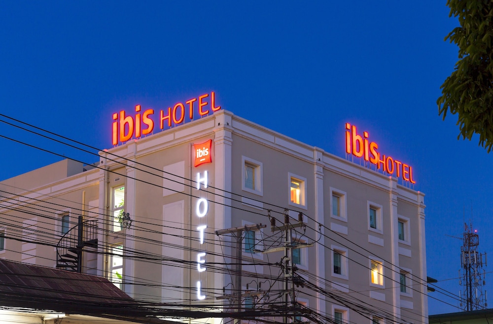 IBIS VIENTIANE NAM PHU 2/25
