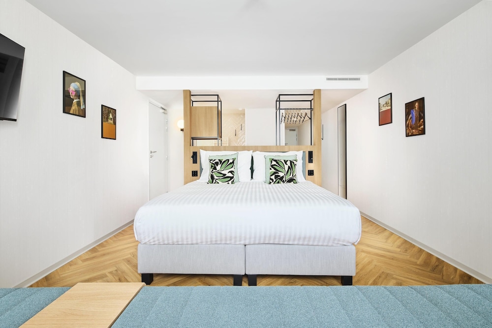 H4 Wyndham Paris Pleyel 44/87