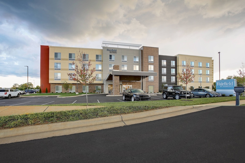 Fairfield Inn & Suites by Marriott Bardstown 1/42
