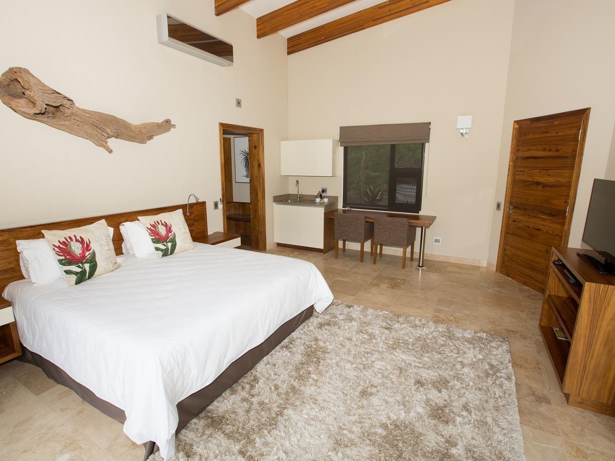 Suite, Mountain View