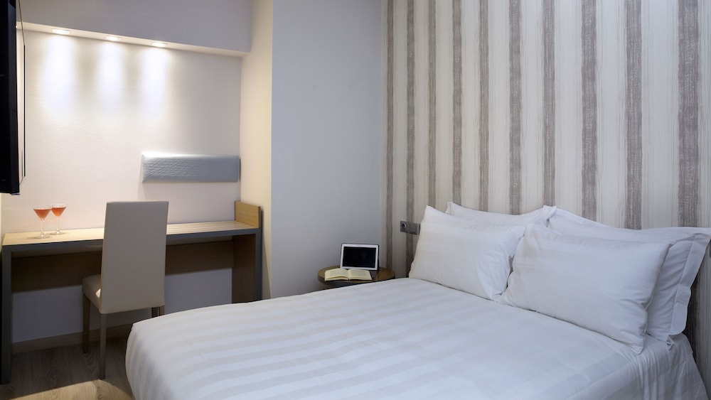 Athens Tiare by Mage Hotels 13/65
