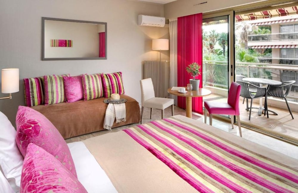 The Originals Boutique, Hotel Les Strelitzias, Antibes Juan-Les-Pins 32/60