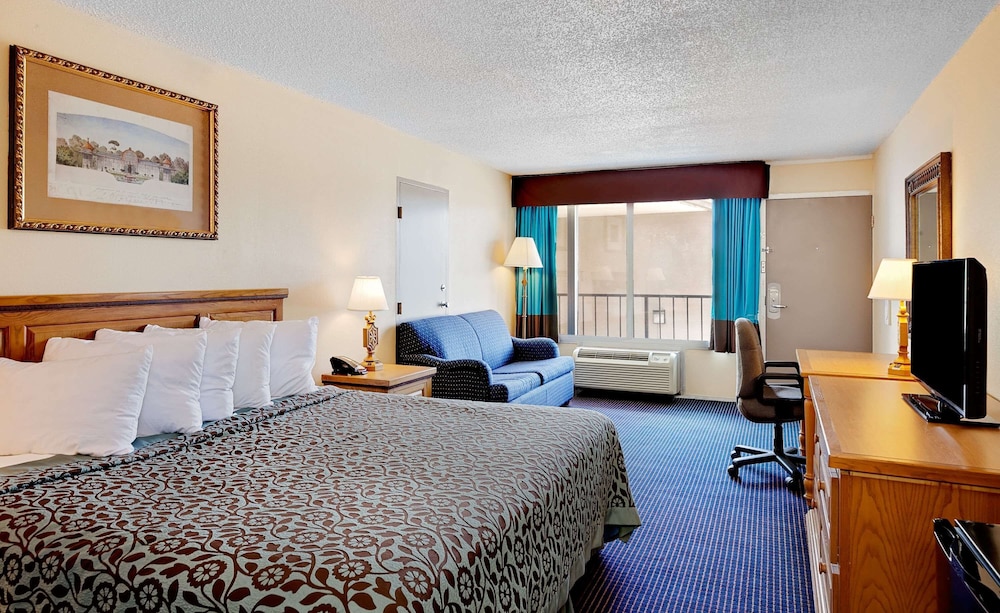Days Inn by Wyndham Lafayette Near Lafayette Airport 10/43