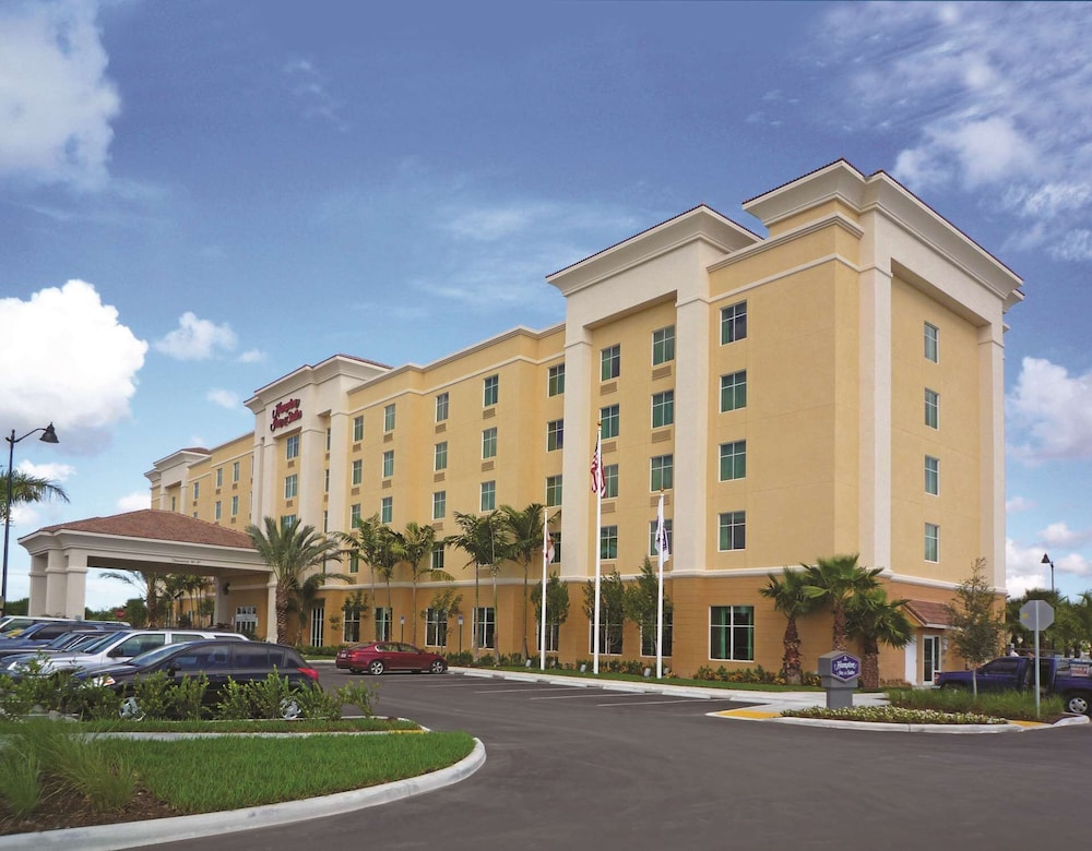 Hampton Inn and Suites Miami South Homestead 3/48