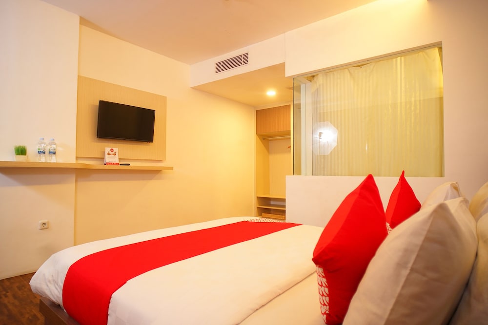 Collection O 166 Hotel Princess 10/33