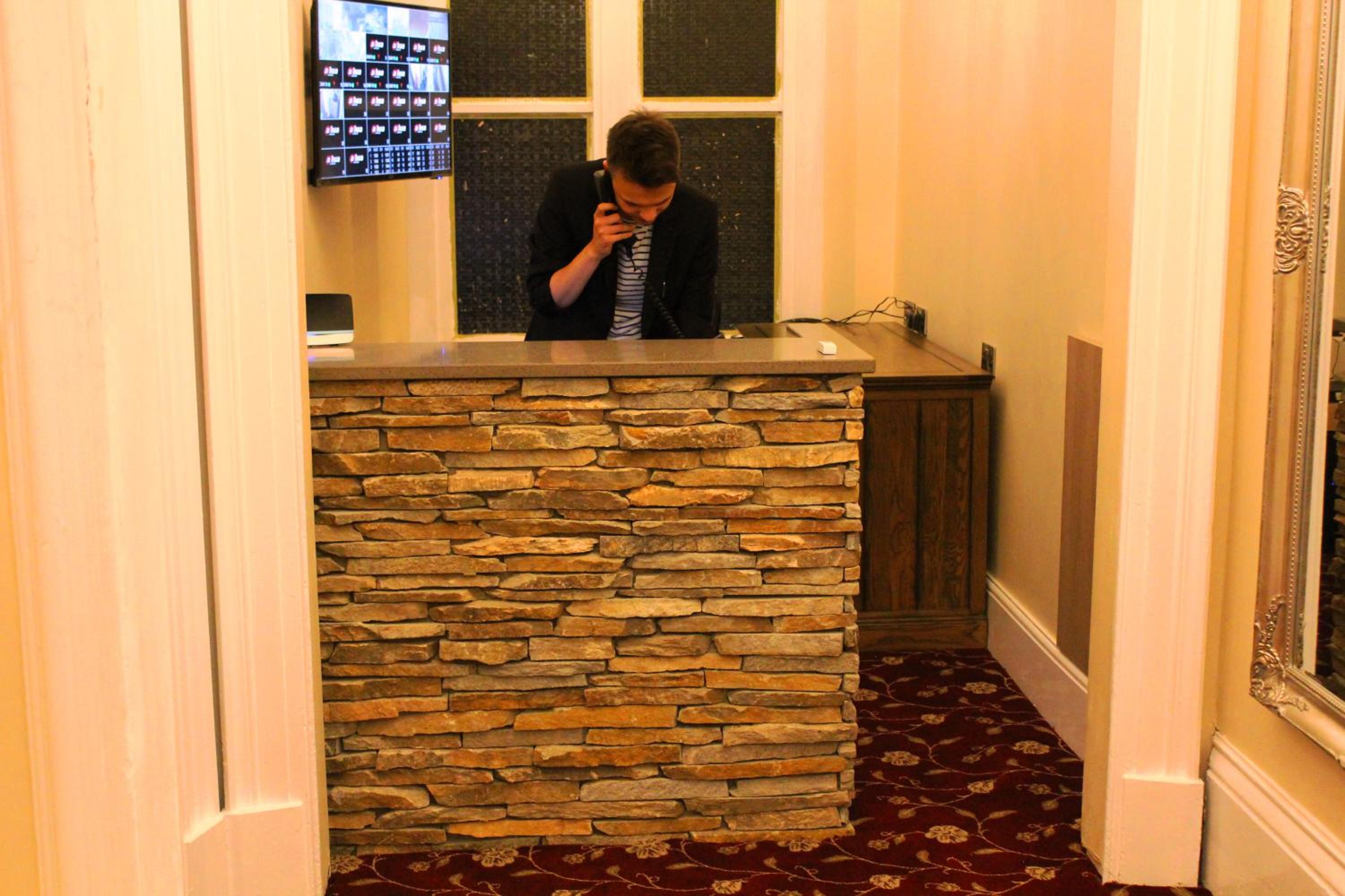 Edgerton Hotel 8/48