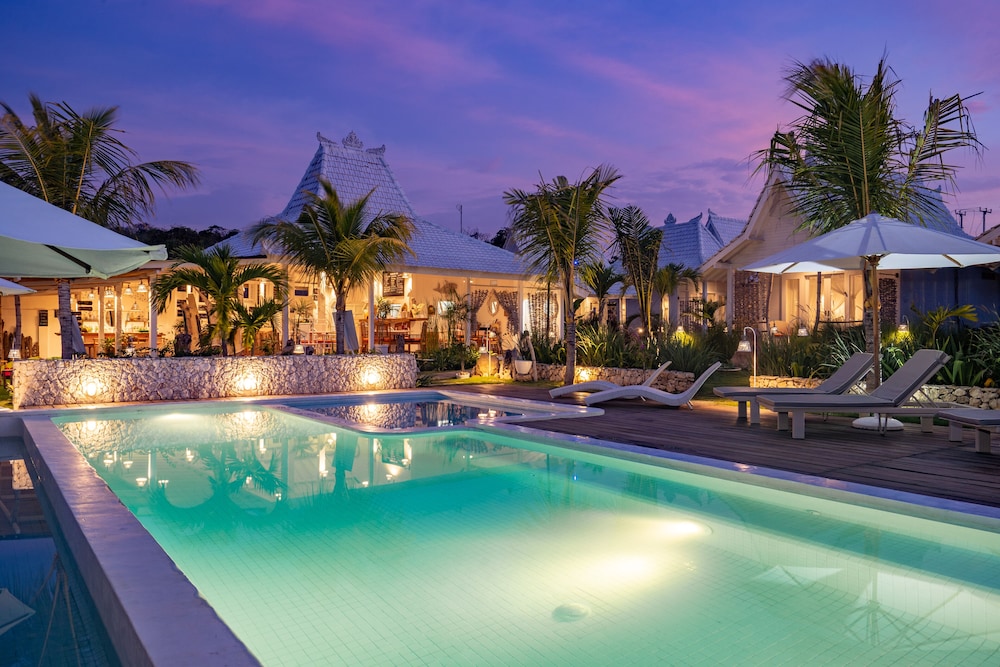 Paus Putih Hotel Lembongan 3/42