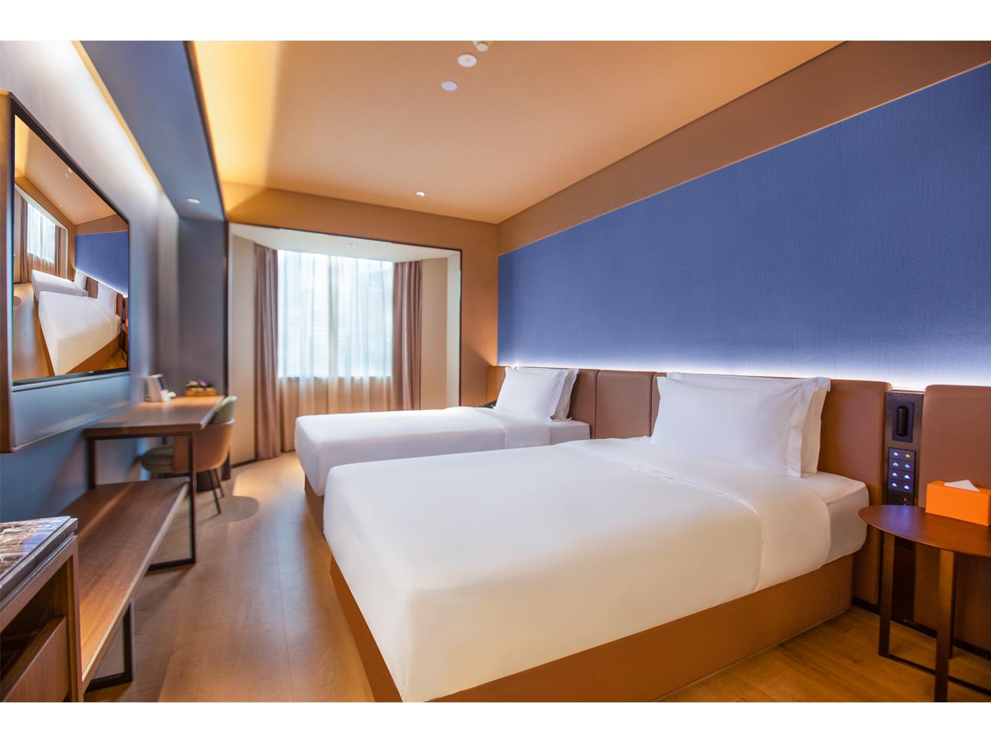 Orange Hotel (Guangzhou Ouzhuang Metro Station) 13/40